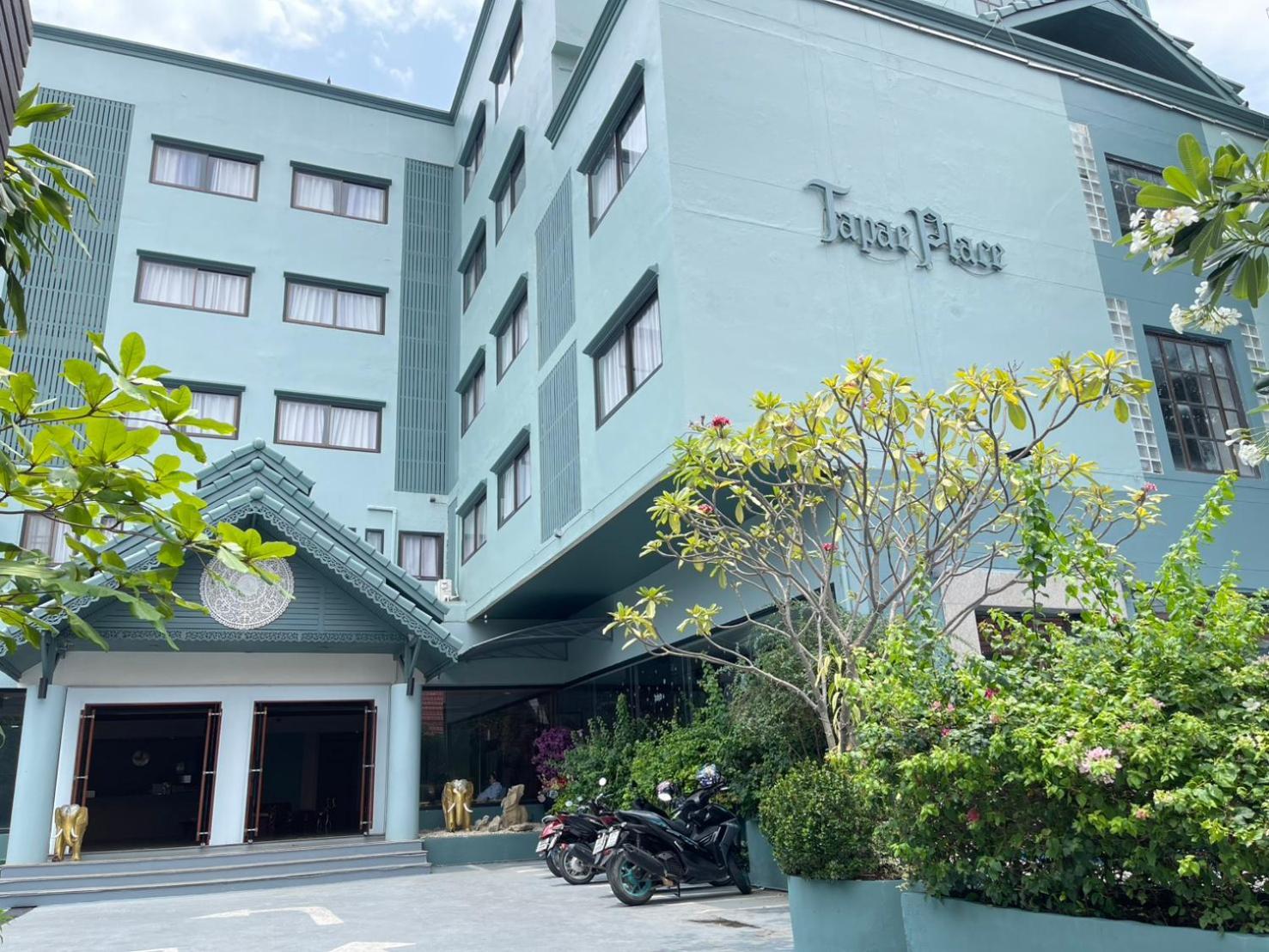 Thapaeplacehotel — Photos 2